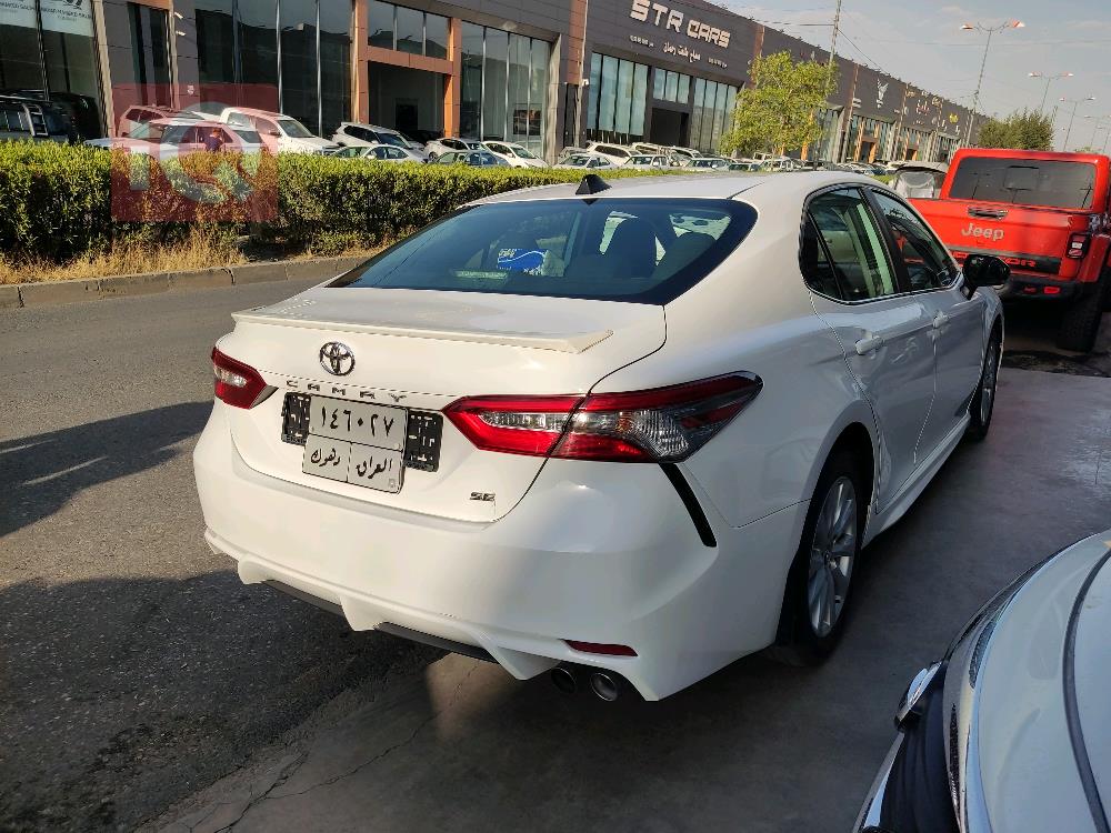 تۆیۆتا کامری